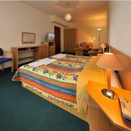 Hotel Harmonia 3*